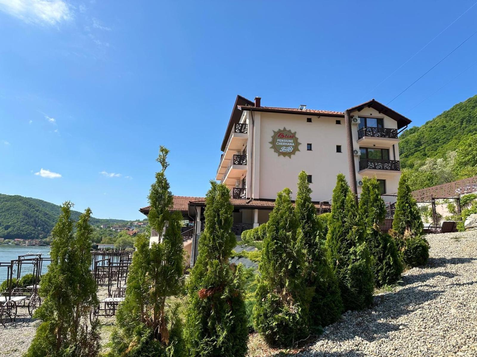 Bliss Dubova Bed & Breakfast Dış mekan fotoğraf